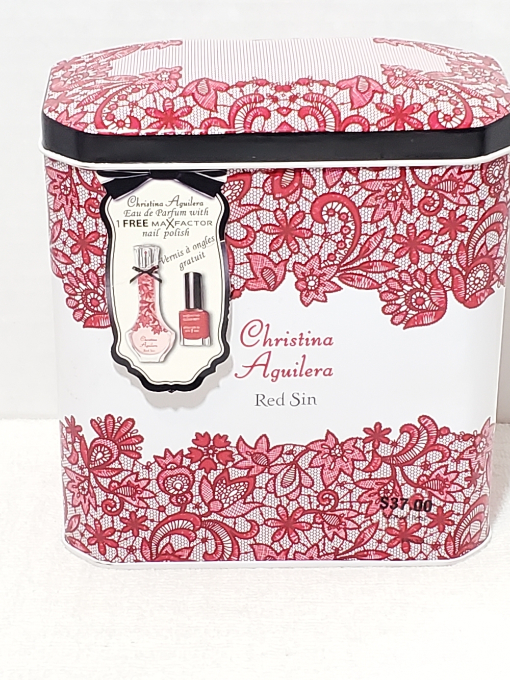Christina Aguilera RED SIN Perfume Gift Set 1.0 oz 30ml EDP & Max Factor Polish - Picture 1 of 13